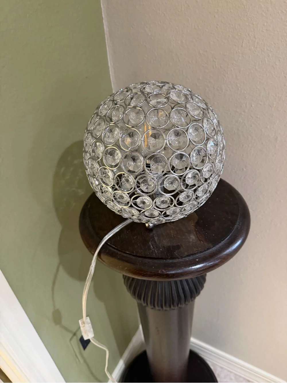 Crystal Globe Table Lamp - Clear / Silver Decorative Light
